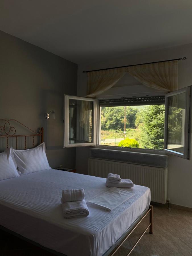 Guesthouse Anestis Ángistron エクステリア 写真